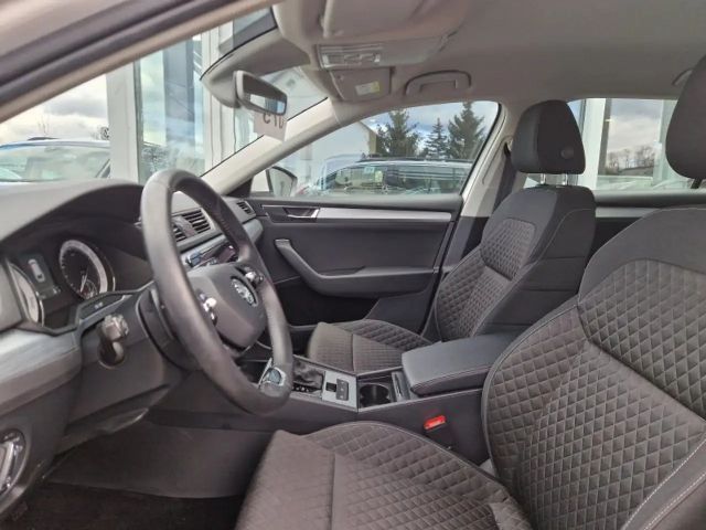 Skoda Superb 1.4 TSI Ambition Combi iV