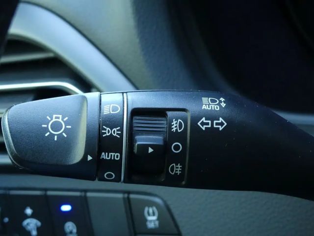 Hyundai i30 Hybrid Trend