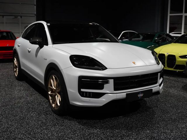 Porsche Cayenne E-Hybrid Turbo