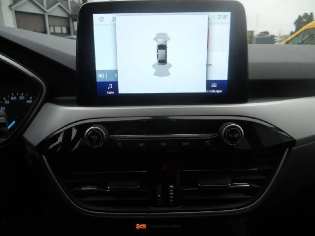 Ford Kuga Cool & Connect