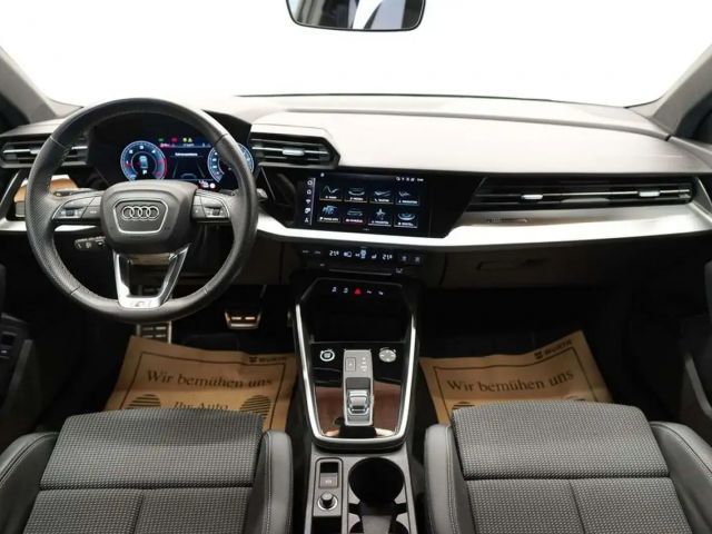 Audi A3 30 TDI S-Tronic Sedan