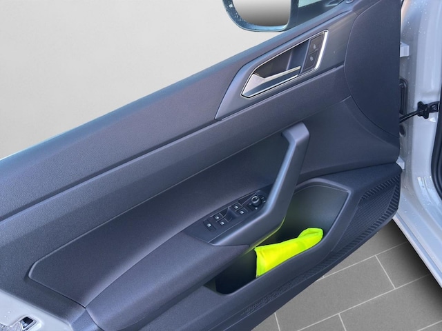 Volkswagen Taigo 1.0 TSI DSG R-Line