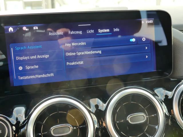 Mercedes-Benz B 200 Progressive