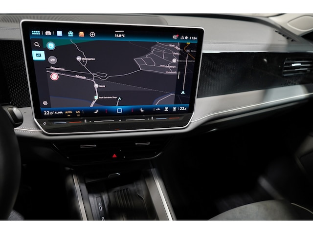 Volkswagen Passat 1.5 eTSI Business DSG IQ.Drive