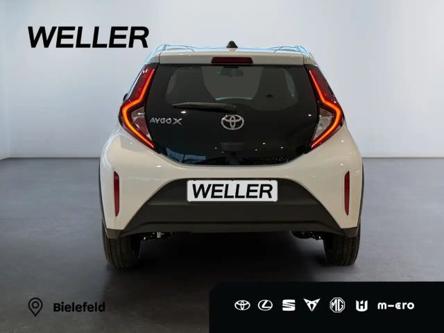 Toyota Aygo X Business Hatchback