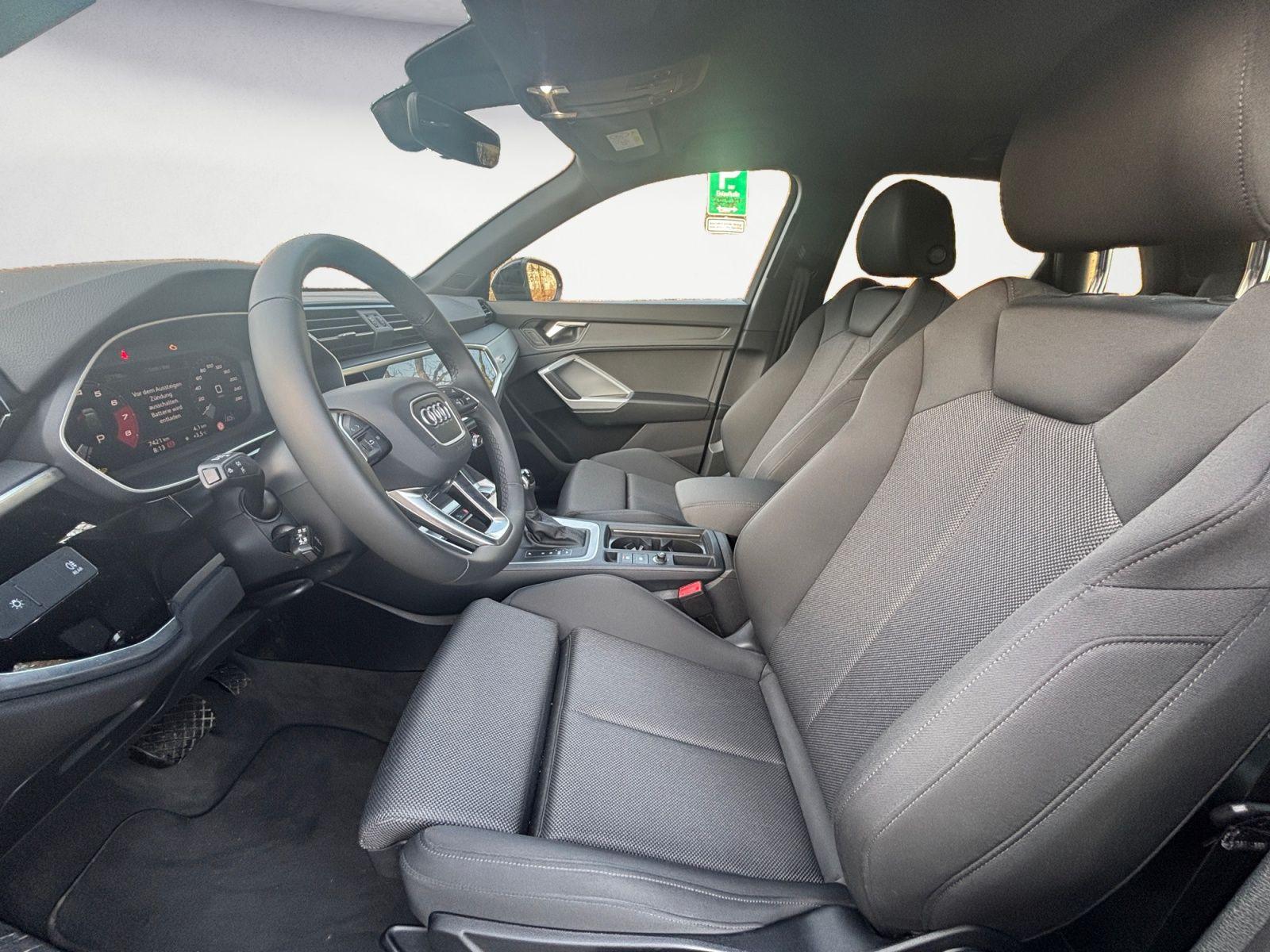 Audi Q3 35 TFSI S-Tronic