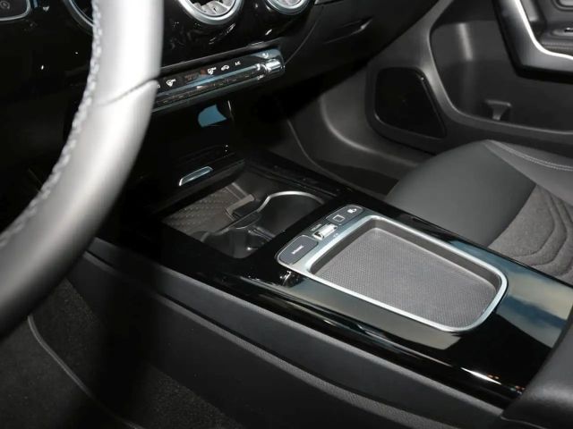 Mercedes-Benz A 180 Progressive