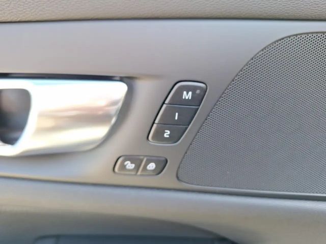 Volvo V60 Cross Country B4 Diesel *Anhängerkupplung *360 Gra