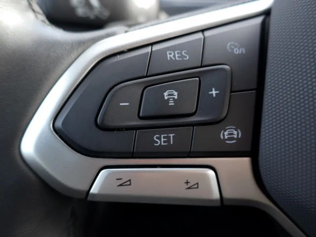 Volkswagen T-Roc 1.5 TSI DSG Style