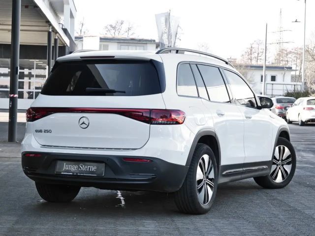 Mercedes-Benz EQB 250 Advanced