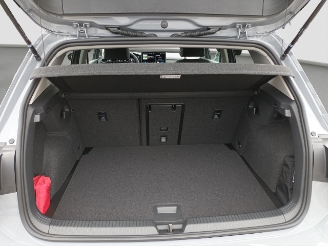 Volkswagen Golf 1.5 TSI Golf VIII