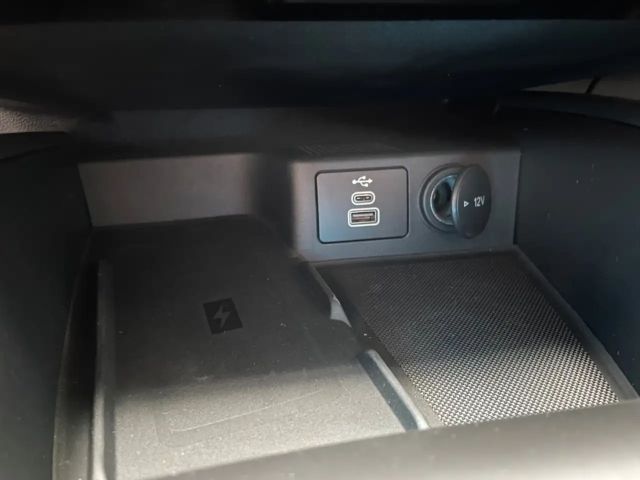 Ford Kuga Hybrid Titanium