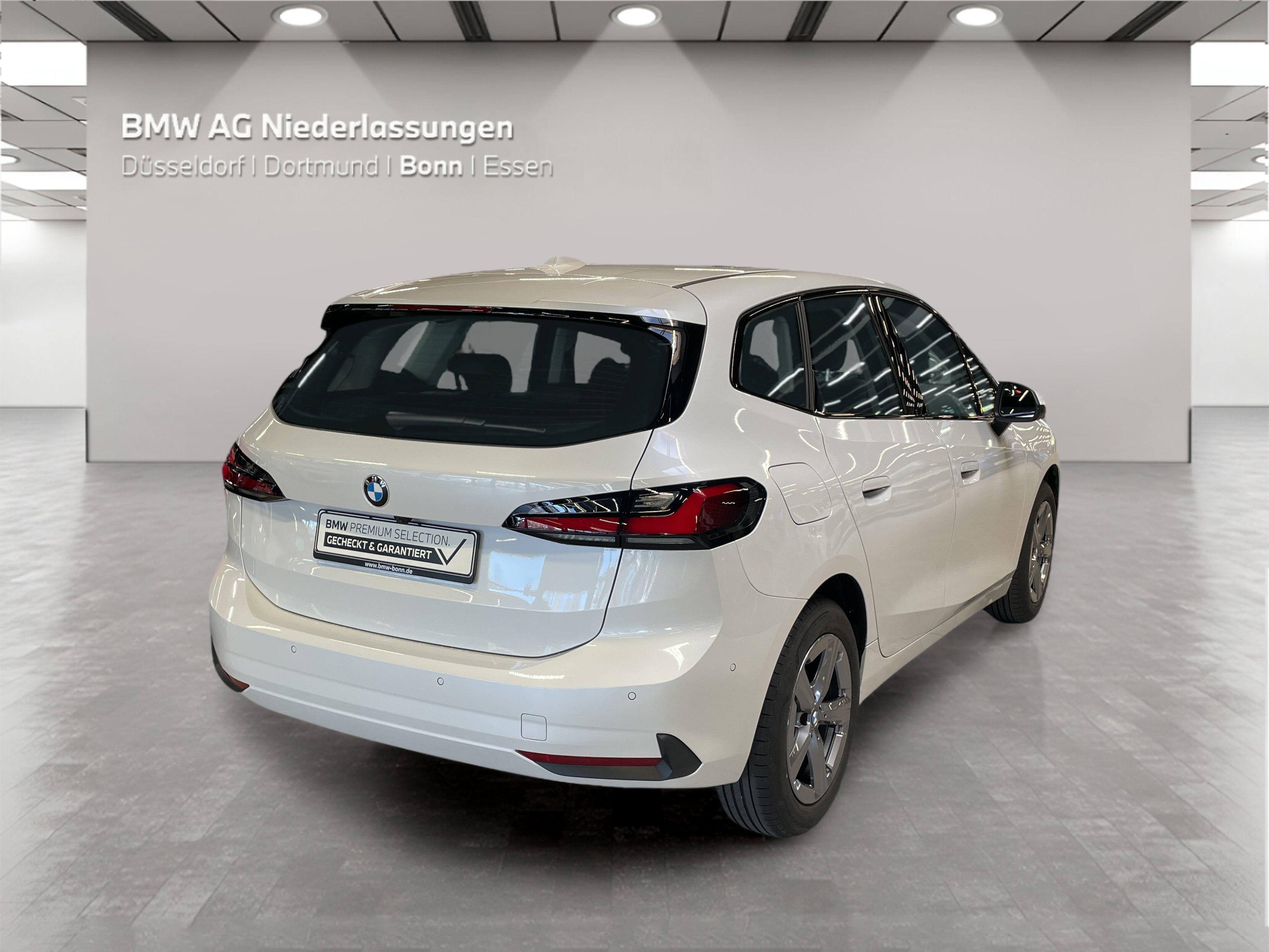 BMW 220 220i Active Tourer