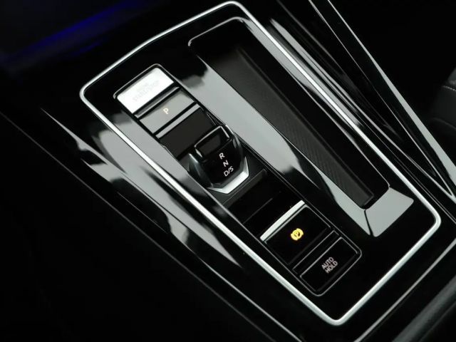 Volkswagen Golf 1.5 eTSI DSG Golf VIII IQ.Drive