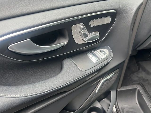 Mercedes-Benz V 300 4MATIC AMG Line V 300 d