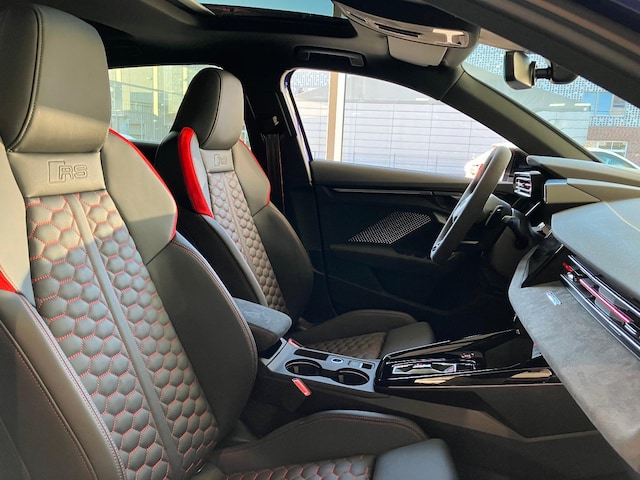 Audi RS3 Quattro S-Tronic Sportback