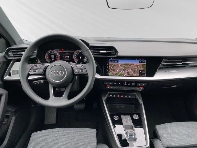 Audi A3 30 TFSI S-Tronic Sedan Sportback