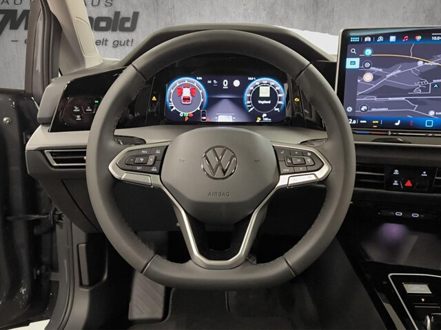 Volkswagen Golf 1.5 TSI DSG Style Variant