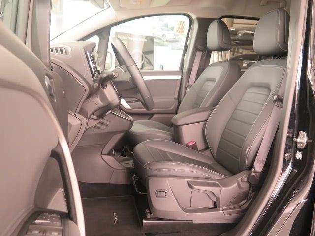 Mercedes-Benz EQT 200