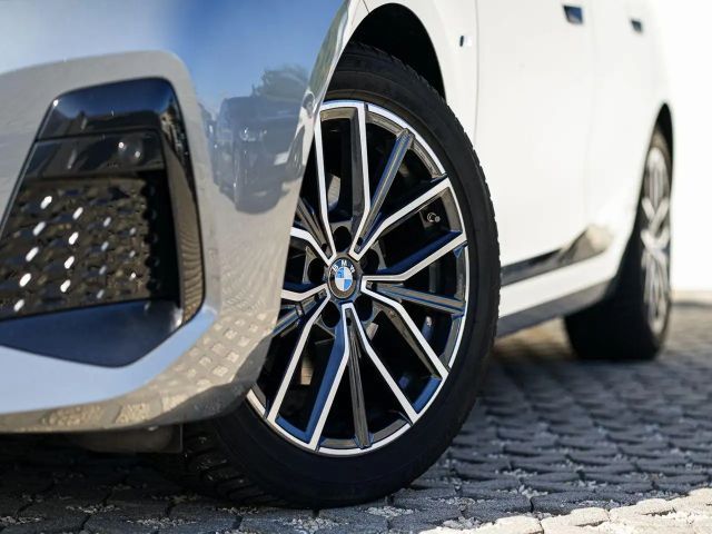 BMW 220 220i Active Tourer M-Sport