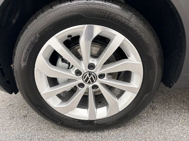 Volkswagen T-Roc Friends TSI