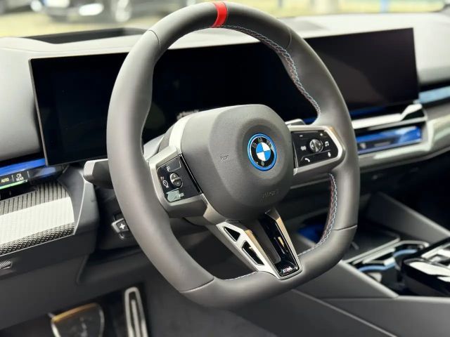 BMW i5 M-Sport M60 Sedan xDrive