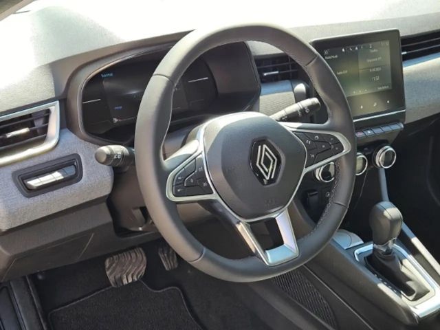 Renault Clio E-Tech Evolution Hybrid