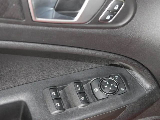 Ford EcoSport Cool & Connect