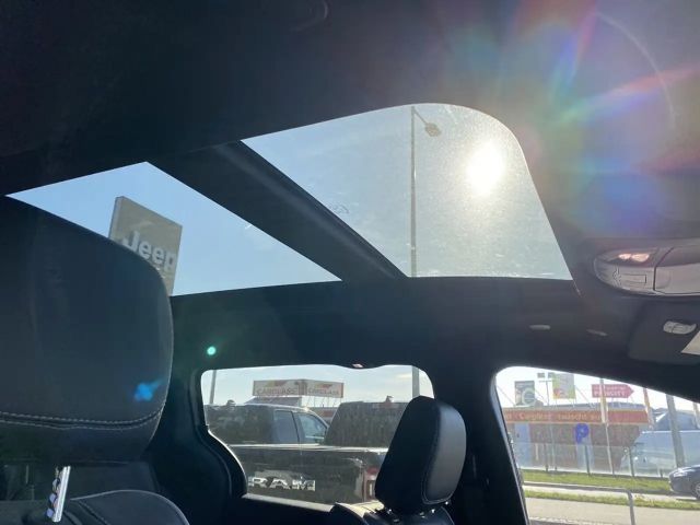 Chrysler Pacifica Limited eHybrid