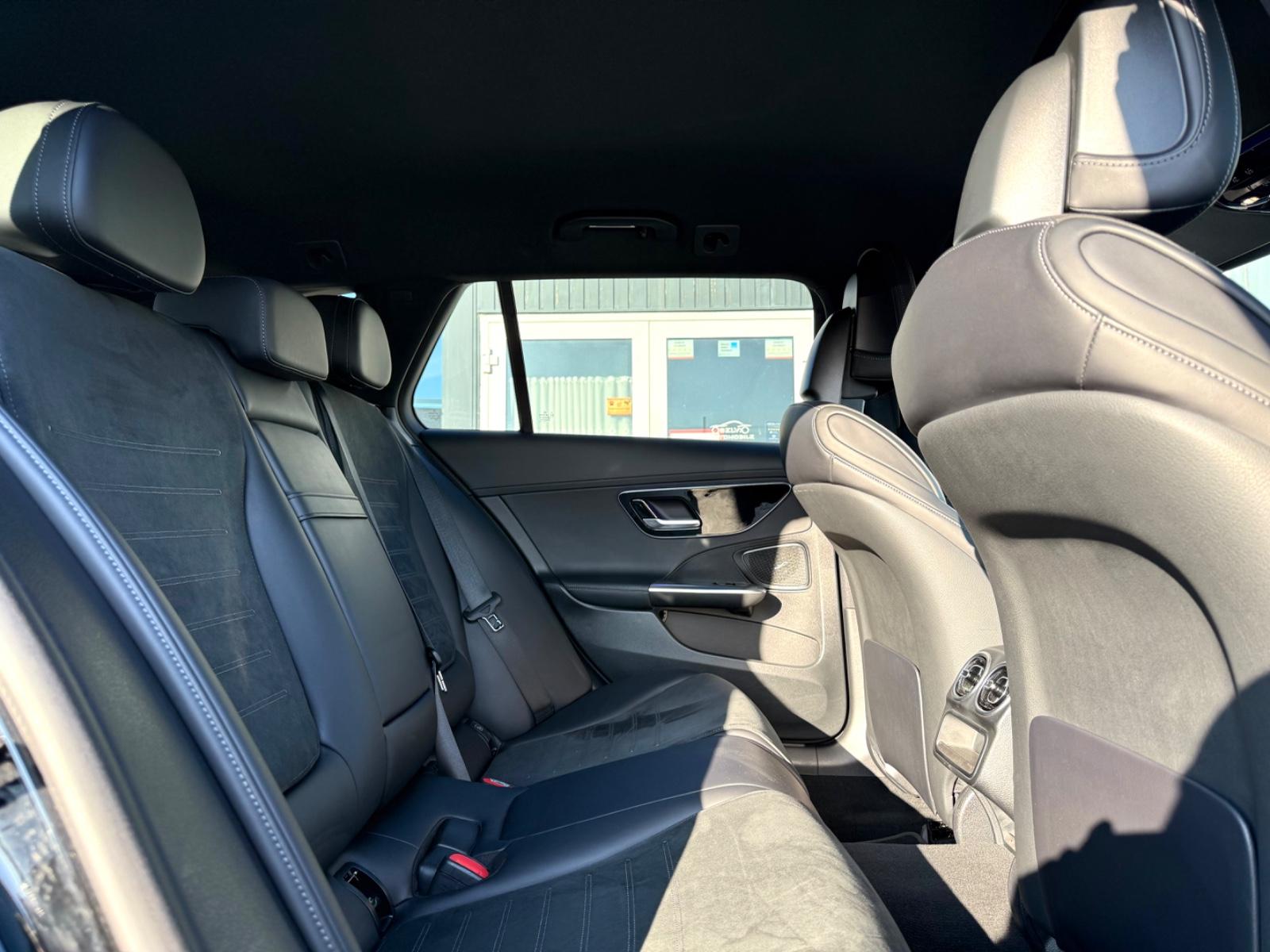 Mercedes-Benz C 220 AMG Line C 220 d Estate