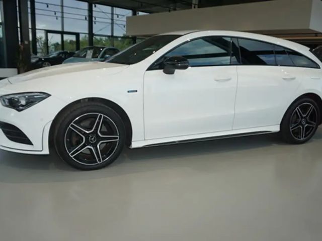 Mercedes-Benz CLA 250 AUTOMATIK+LEDER+NAVI+LED+DIGITALER TACHO