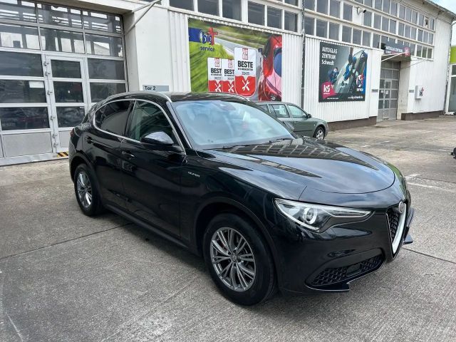 Alfa Romeo Stelvio Q4 Super