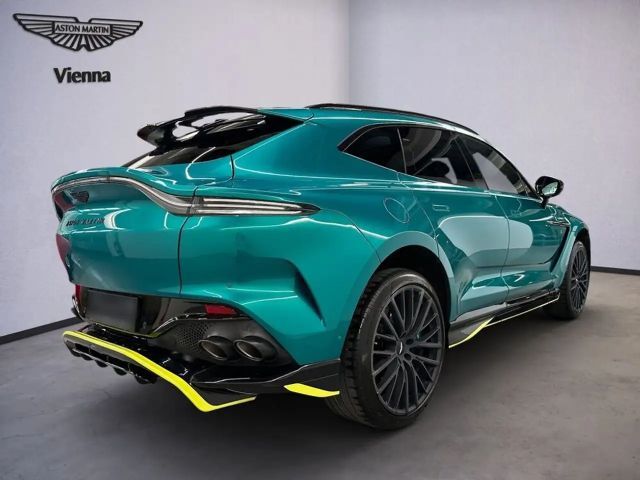 Aston Martin DBX DBX707 / AMR Podium Green / Pano