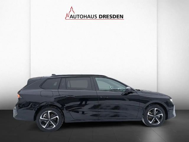 Opel Astra 1.2 Turbo Sports Tourer Turbo