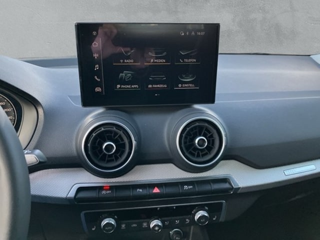 Audi Q2 30 TFSI S-Line