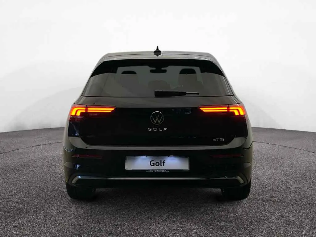 Volkswagen Golf 1.5 eTSI DSG Style