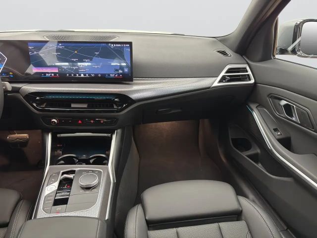 BMW 330 330e Touring