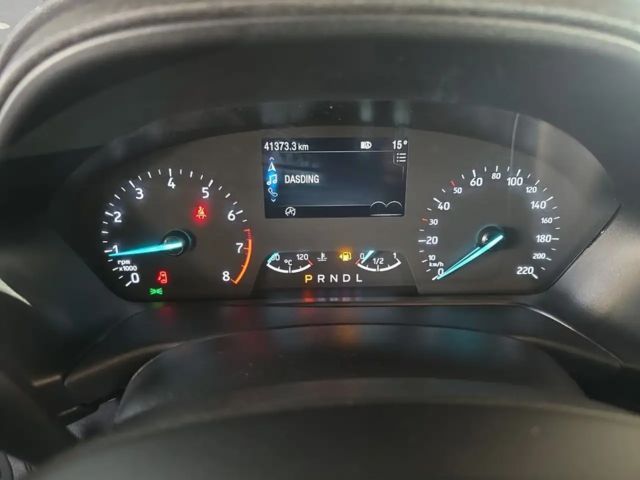 Ford Puma EcoBoost Titanium