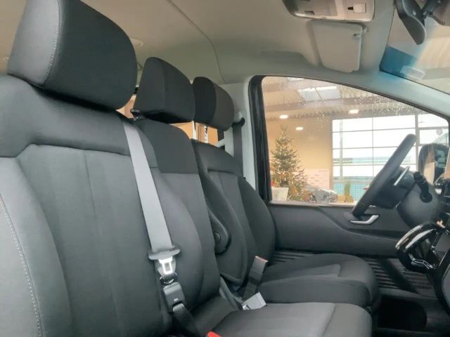 Hyundai Staria Trend