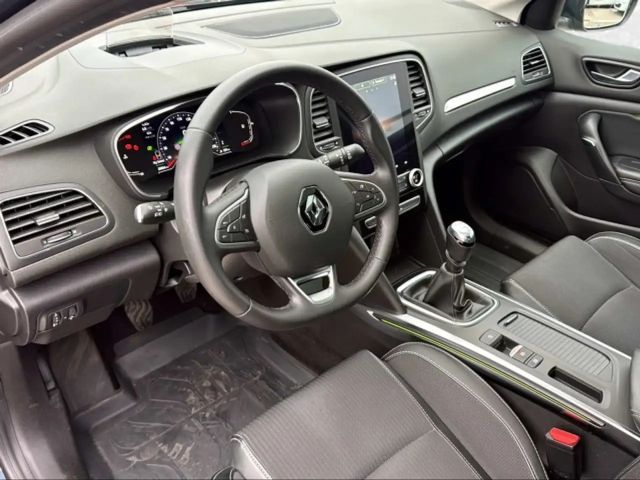 Renault Megane Intens TCe 115