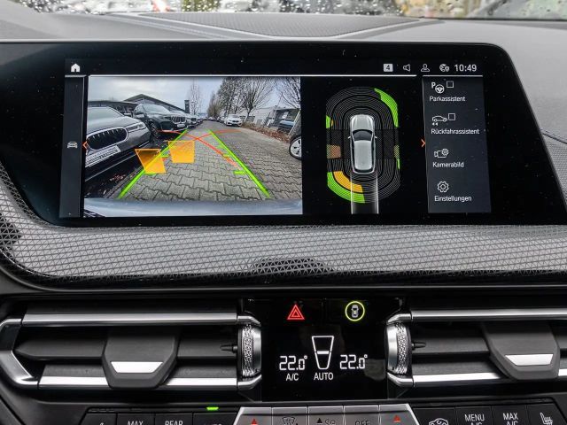 BMW 118 118i M-Sport Sedan