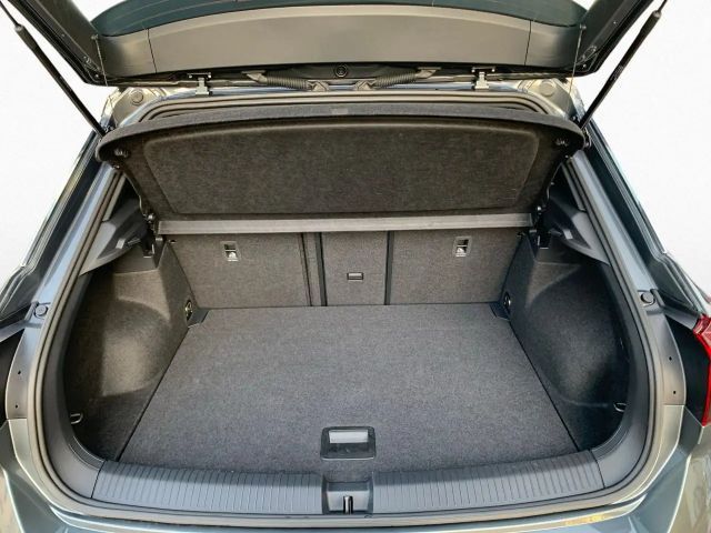 Volkswagen T-Roc 1.5 TSI DSG R-Line