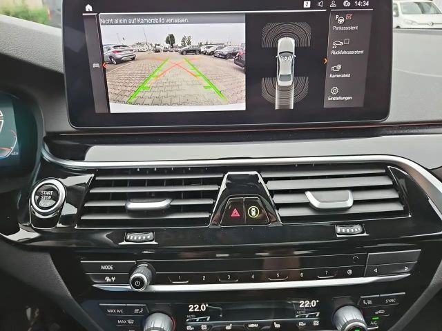 BMW 530 530d Business Line Sedan xDrive