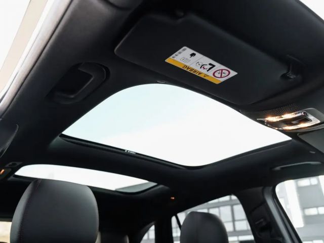 Mercedes-Benz GLA 200 AMG Line