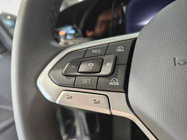 Volkswagen Golf 1.5 eTSI DSG Life