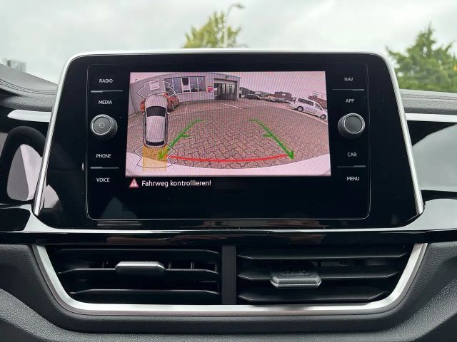 Volkswagen T-Roc 1.5 TSI DSG R-Line