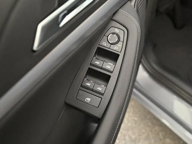 BMW 218 218d Active Tourer Sedan