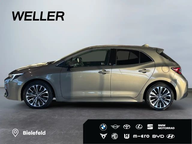 Toyota Corolla Hybride Team D