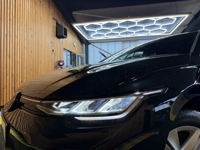 Volkswagen Golf DSG Variant