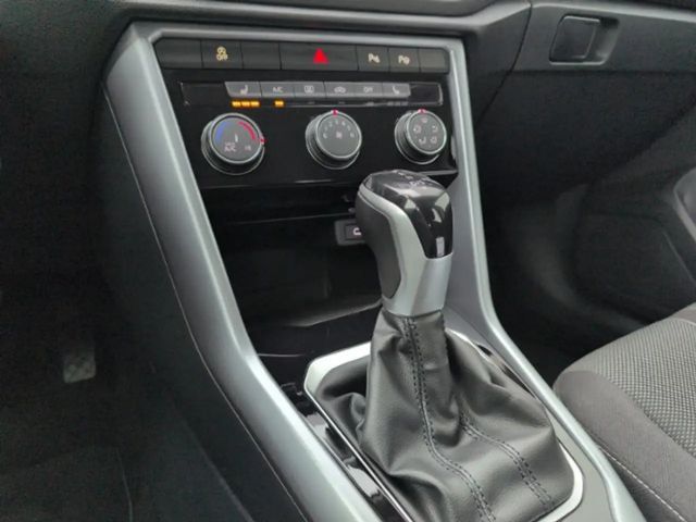 Volkswagen T-Roc 1.5 TSI DSG Life